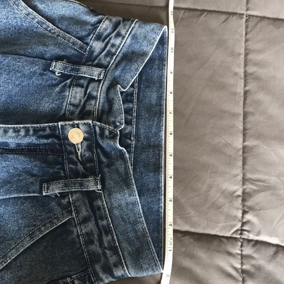 Free Gift With Purchase-High Waist Jeans - Picture 6 of 7